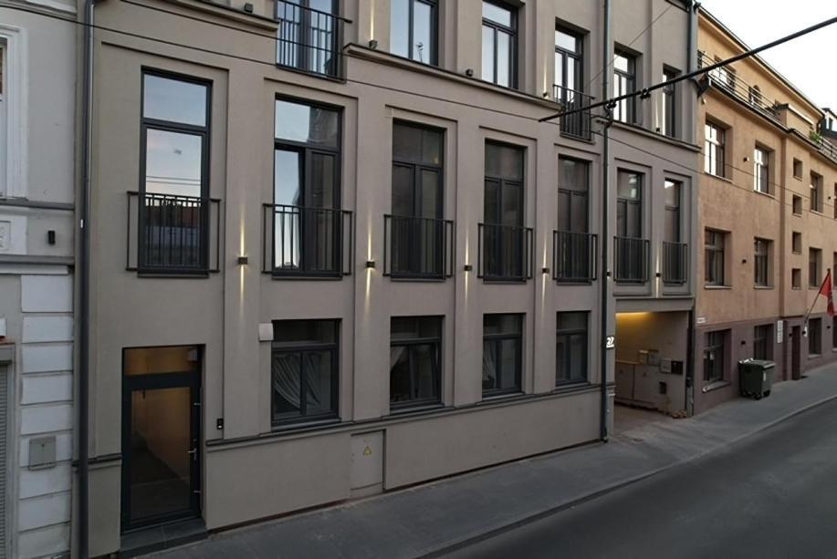 Old Town - Bajor Studios - Self Check-In And Parking كاوناس المظهر الخارجي الصورة